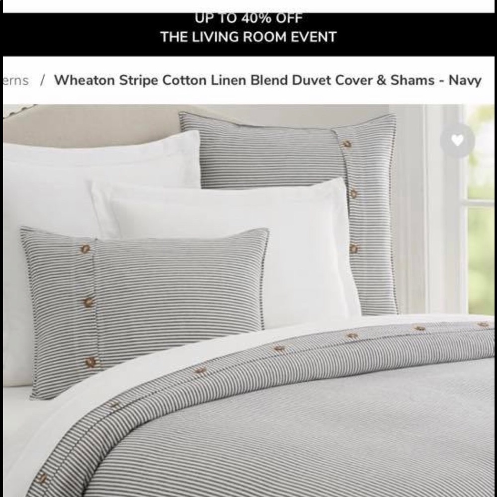 Like new pottery barn Wheaton stripe bedding navy